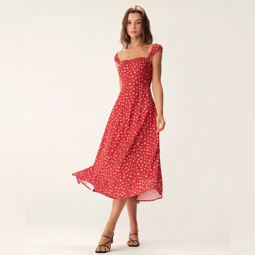 Rihoas Red Floral Sweetheart Neck Cap Sleeve Midi Dress